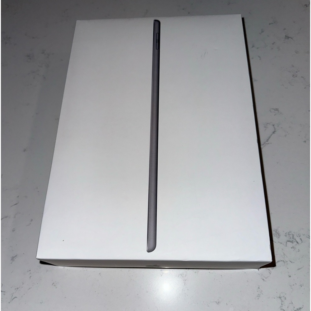 Apple iPad 8th Generation 32GB EMPTY BOX ONLY -